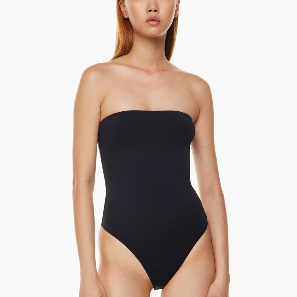 Aritzia Contour Tube Bodysuit